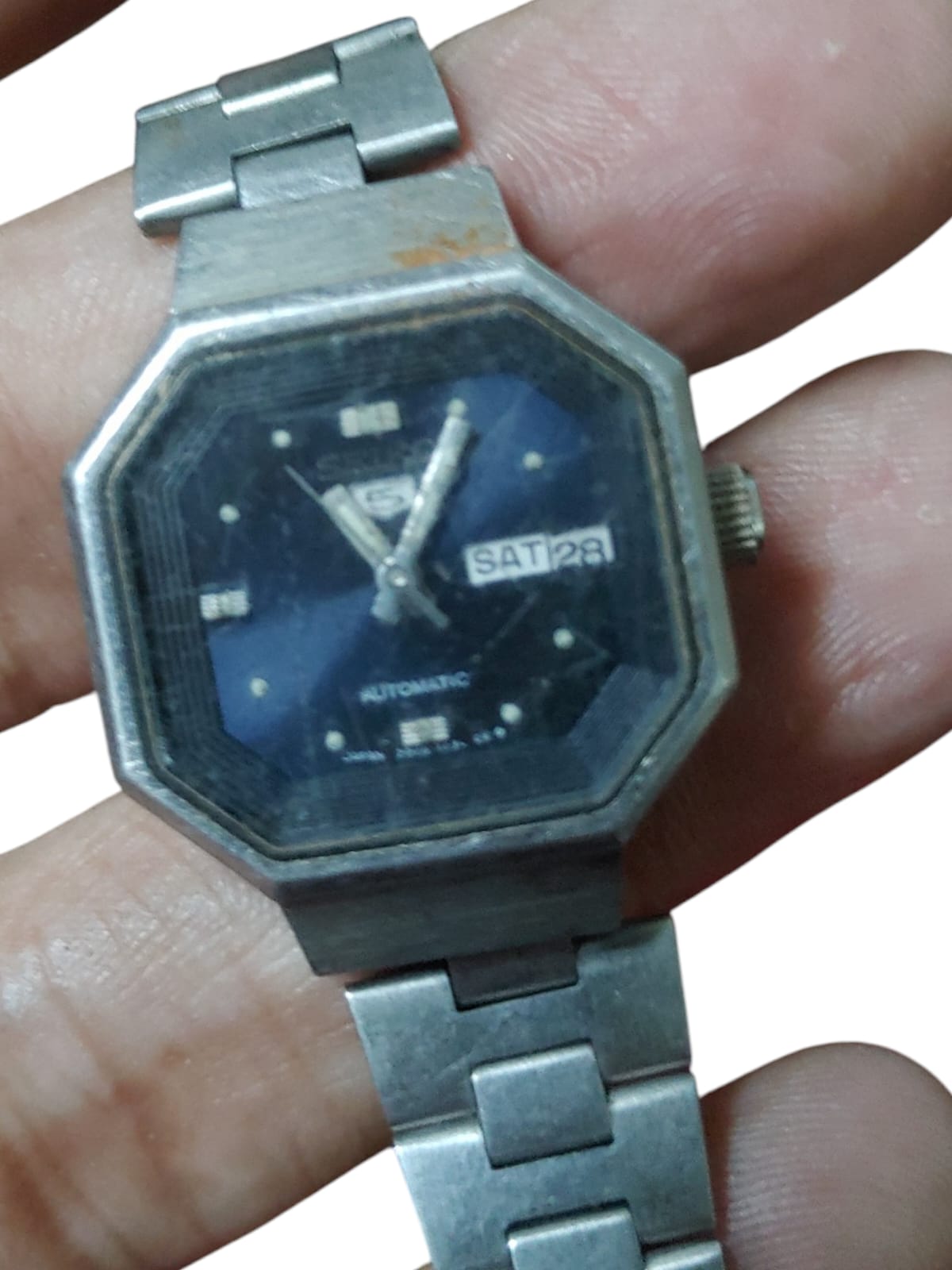 Q1
